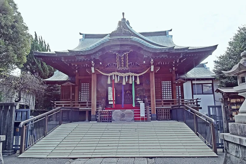 The main hall of Machida Tenmangu Shrine.